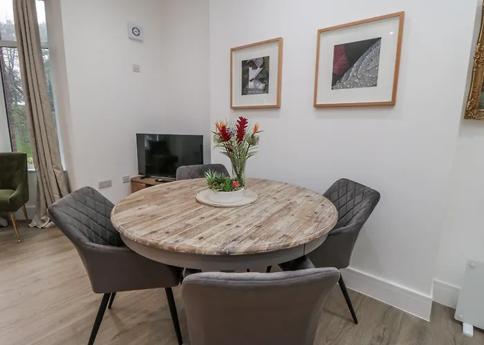 Beachwalk 1 * Уитби