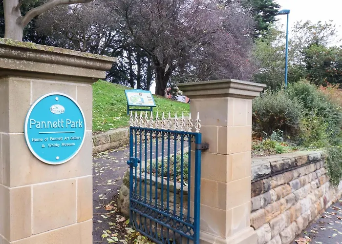 Апартаменты Beachwalk 1